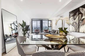 Condo w Sweeping Views Rooftop Pool 2 Car Parks